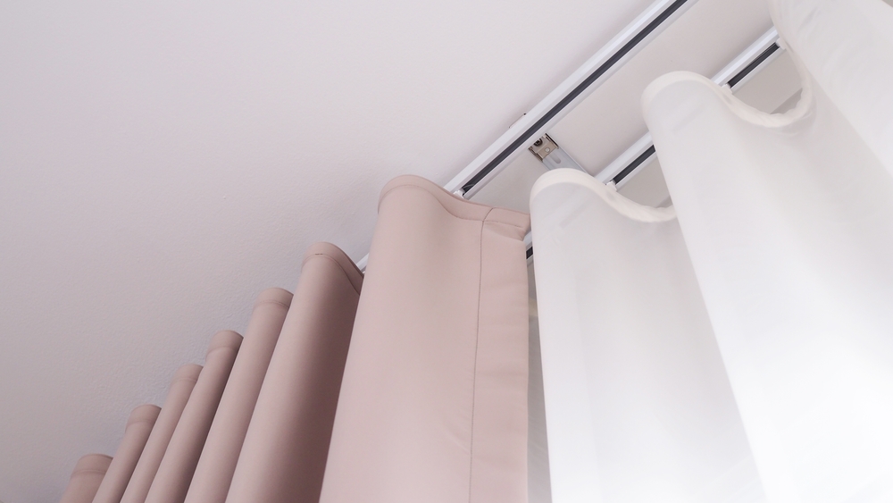 How to Choose the Right Drapery Interlining for Your Curtains